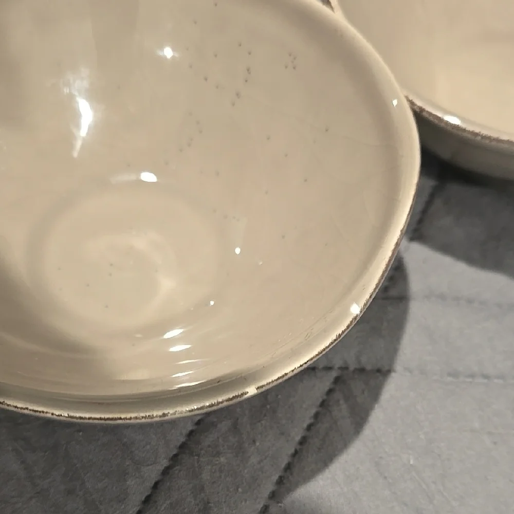Elegant Ceramic Bowls Set